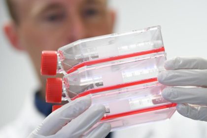 Corona-Impfstoff von Sanofi und GSK wird erst Ende 2021 fertig