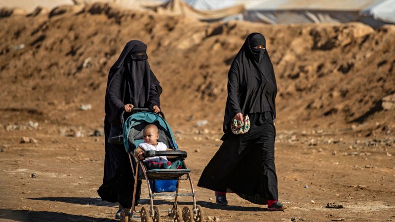 Gericht: Bundesregierung muss IS-Frau und Kinder aus Syrien holen – sonst droht Zwangsgeld