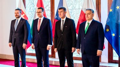 Visegrad-Staaten demonstrativ geeint gegen „russische Aggression“ in Tschechien