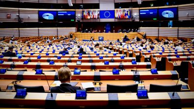 Massenüberwachung durch EU-Parlament erlaubt: Alle privaten Mail- und Chatnachrichten durchleuchten