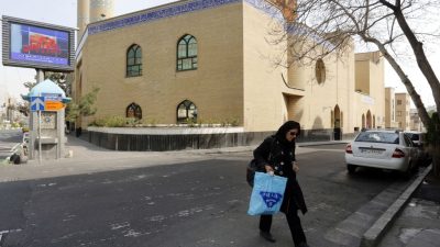 Iran: Ranghoher Geistlicher gestorben – 129 neue Todesfälle an einem Tag