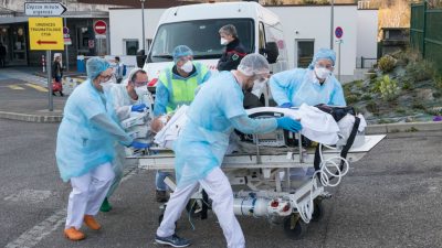 Baden-Württemberg bittet Kliniken um Aufnahme von Corona-Patienten aus Frankreich