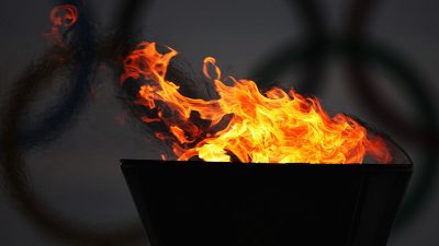 Olympisches Feuer unter Ausschluss der Öffentlichkeit entzündet