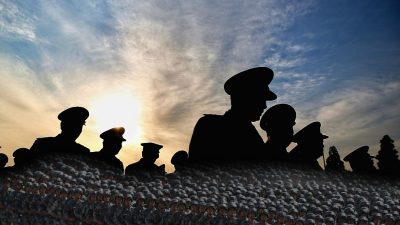 Coronavirus zu Chinas Armee durchgebrochen? Militärkomplexe isoliert – Familienbesuche wie im Gefängnis