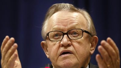 Finnischer Ex-Präsident Ahtisaari mit Coronavirus infiziert