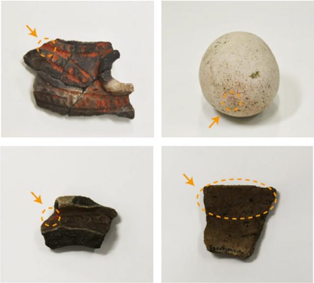 Artefakte mit Spuren von Zinnober
