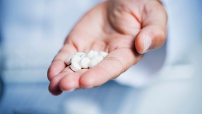WHO zieht Warnung gegen Ibuprofen bei Covid-19 zurück – Frankreich hält an Bedenken fest