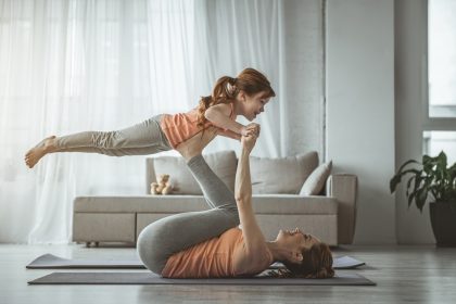 Beim Fitnesstraining in den eigenen vier Wänden ist Kreativität gefragt