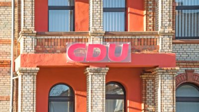 Thüringen: Anschlag auf Büro von CDU-Generalsekretär Walk