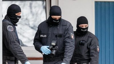 Kokain und Waffen: Polizeirazzia in Berlin gegen Clankriminalität