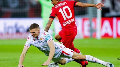 Leverkusen nach Rückstand im Pokal-Halbfinale