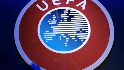 UEFA stoppt vorerst Spielbetrieb im Fußball-Europapokal