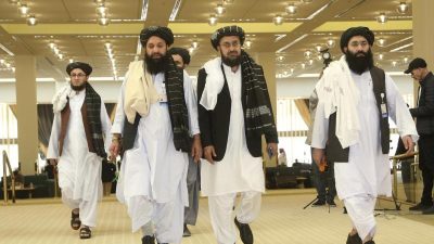 Afghanische Loja Dschirga beschließt Freilassung von 400 gefangenen Taliban