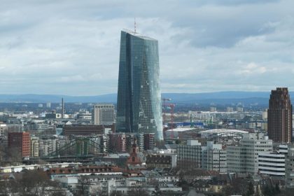 Neue Geldschwemme – 750 Milliarden Euro von EZB für Notkaufprogramme