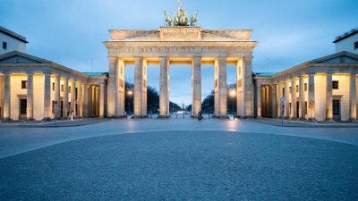 Berlin verbietet Ansammlungen von mehr als 10 Personen