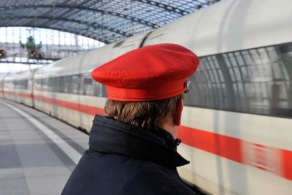 Bahn schließt betriebsbedingte Kündigungen wegen Corona aus