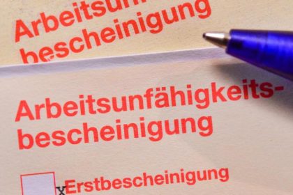 Ende der telefonischen Krankschreibung stößt bei  Ärzteverbänden und Gewerkschaften auf Ablehnung