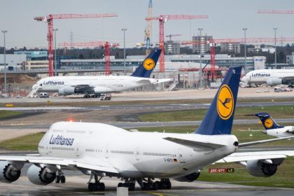 Flugverkehr in Frankfurt geht weiter kräftig zurück