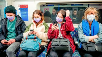 Dänemark empfiehlt nun doch Schutzmasken in öffentlichen Verkehrsmitteln