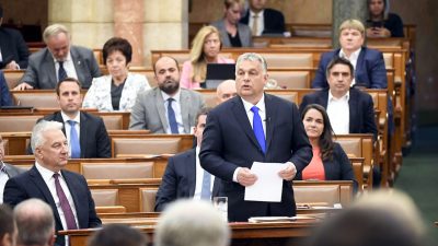 Budapest: Parlament hebt Corona-Notstandsgesetz auf