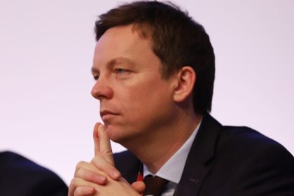 Saarlands Ministerpräsident fordert bundeseinheitliche Regelung für Corona-Maßnahmen