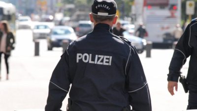 Berliner Polizeipräsidentin sorgt sich um Schutzausrüstung