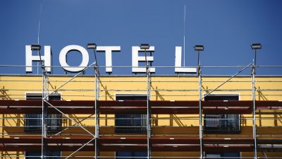Gastronomie- und Hotelgewerbe beklagt Folgen der weiteren Corona-Schutzmaßnahmen