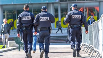 Anti-Terror-Staatsanwaltschaft ermittelt nach Angriff auf Polizisten bei Paris – Täter bekannte sich zum IS