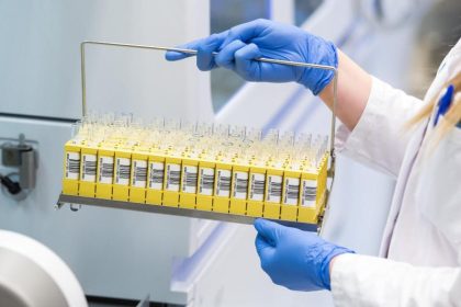 MDR: Alle drei Tage Corona-Tests für Bundesliga-Profis