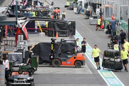 Formel 1 dehnt Zwangspause auf fünf Wochen aus