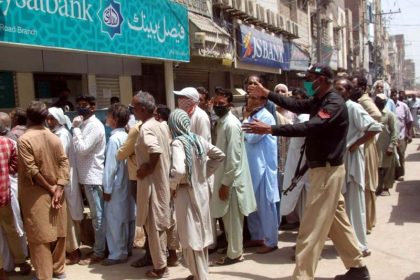 Pakistan droht Massenarbeitslosigkeit durch Corona-Maßnahmen