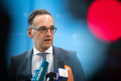 Maas warnt vor “radikalen Extremisten und Antisemiten” bei Grundrechte-Demos