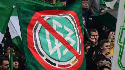 Fanszene macht Druck auf Bundesliga-Fußball