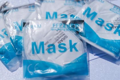 Vereinte Nationen warnen vor gefälschten Corona-Masken von Kriminellen