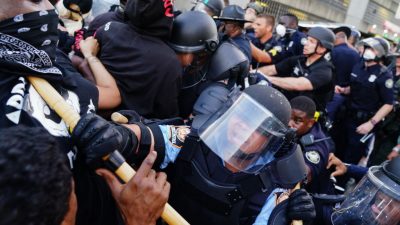 Schüsse auf Polizisten bei Demonstration gegen Polizeigewalt in Minneapolis