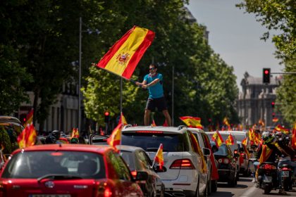 Spanien: Tausende demonstrieren gegen Umgang der Regierung mit Corona-Krise
