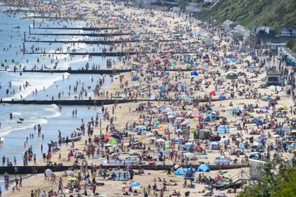 Urlauber können hoffen: Im Juni soll die weltweite Reisewarnung enden – neben anderen Corona-Normen