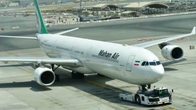 USA verhängen Sanktionen gegen chinesisches Unternehmen mit Verbindung zu iranischer Fluggesellschaft