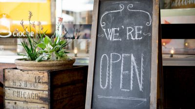Mecklenburg-Vorpommern: Restaurants dürfen Samstag wieder öffnen