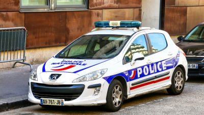 Frau stirbt nach Polizeikontrolle in Paris: Justiz ermittelt