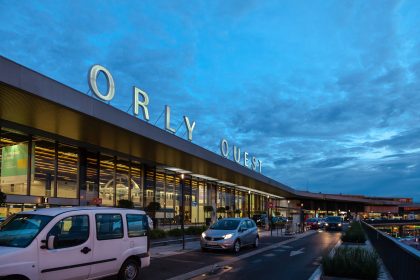 Pariser Flughafen Orly öffnet Ende Juni wieder