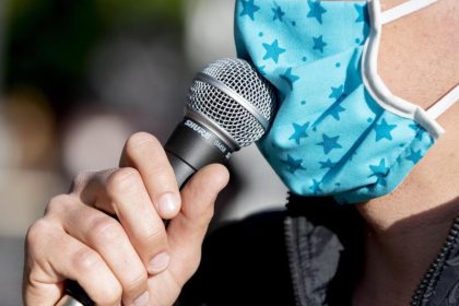 1. Mai in Berlin: Linksradikale wollen Polizei mit Guerilla-Taktik in Atem halten – 5000 Beamte im Einsatz