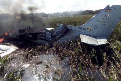Sechs Tote bei Flugzeugabsturz in Bolivien