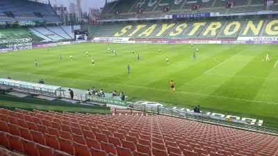 Anpfiff vor leeren Rängen: Südkoreas Liga spielt wieder