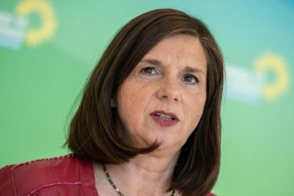 Grüne tragen Änderung des Infektionsschutzgesetzes mit