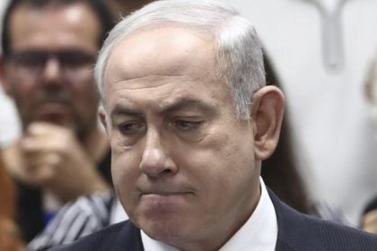 Israel: Ministerpräsident Netanjahu steht vor Gericht