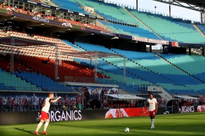 Fast die Hälfte gegen Austragung von Bundesliga-Spielen