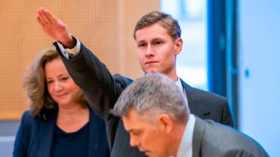 Norwegischer Rechtsextremist nach Angriff auf Moschee zu langjähriger Haft verurteilt