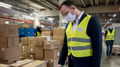 Kein Geld nach Maskenlieferung: Deutsches Unternehmen plant Millionenklage gegen Bund