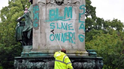 Sklavenhändler-Statue in Bristol aus Hafenbecken geborgen